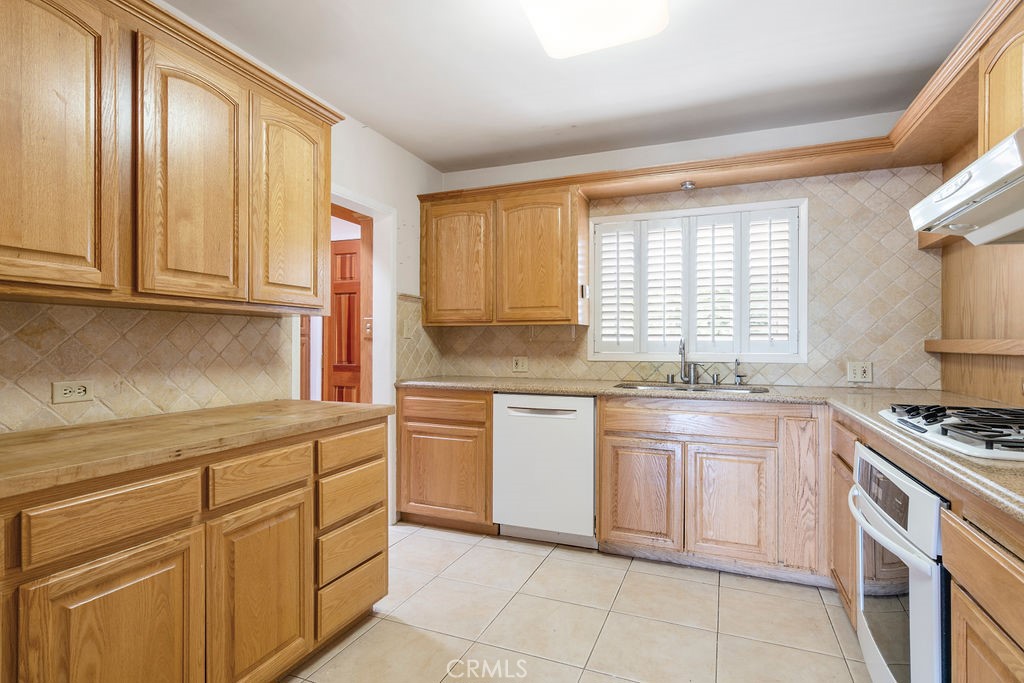 744 Haverford Avenue