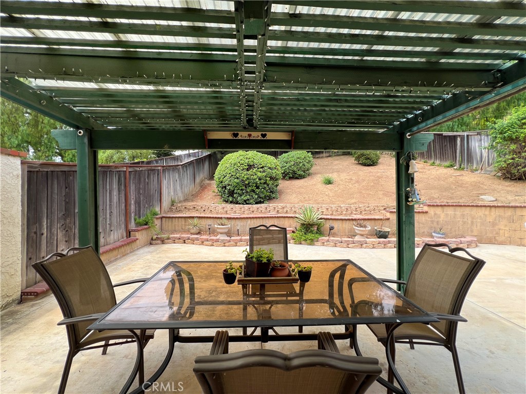 3891 Ravenswood Drive