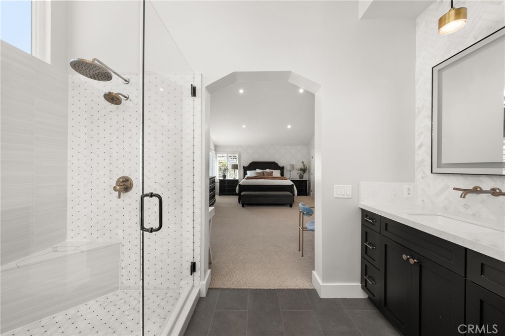 7840 E Walnut Ridge Road