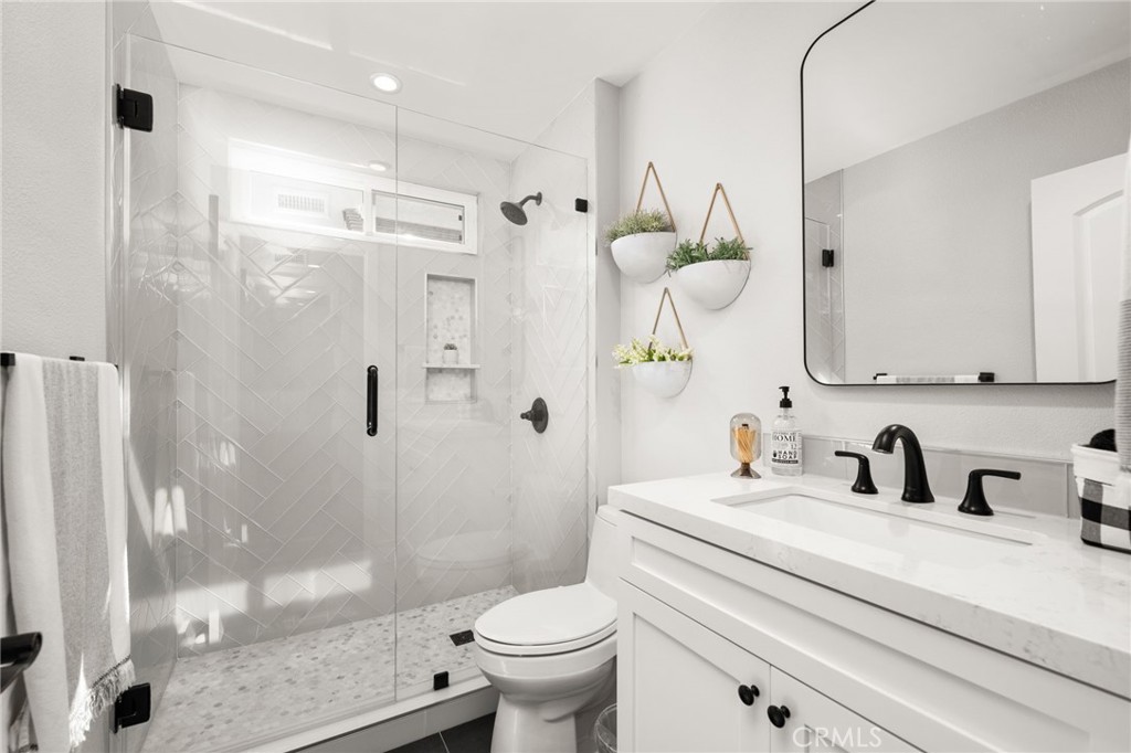 7840 E Walnut Ridge Road