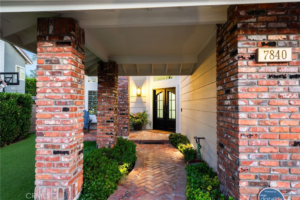 7840 E Walnut Ridge Road