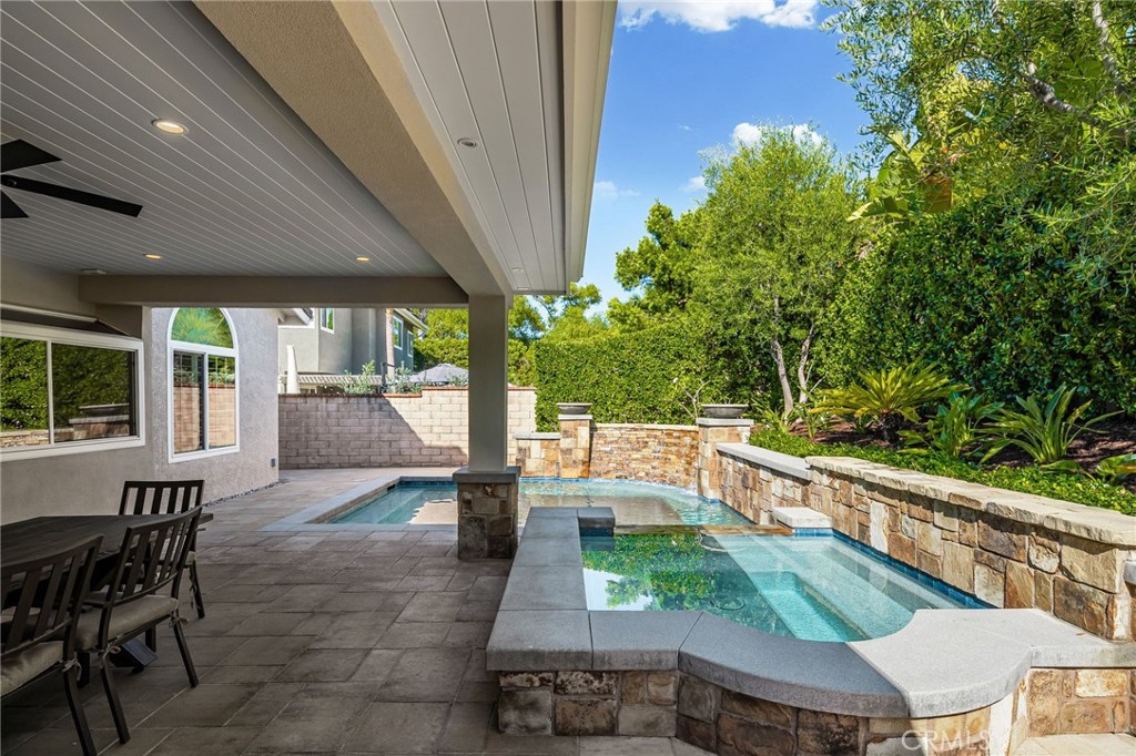 7840 E Walnut Ridge Road