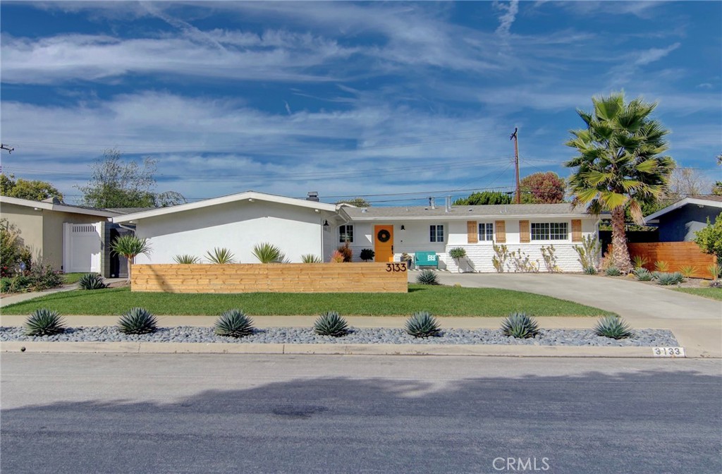 3133 Bermuda Drive