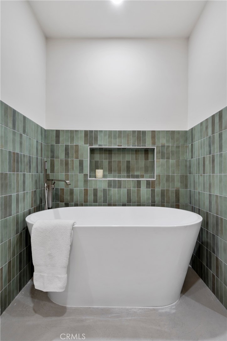 4730 Round Top Drive