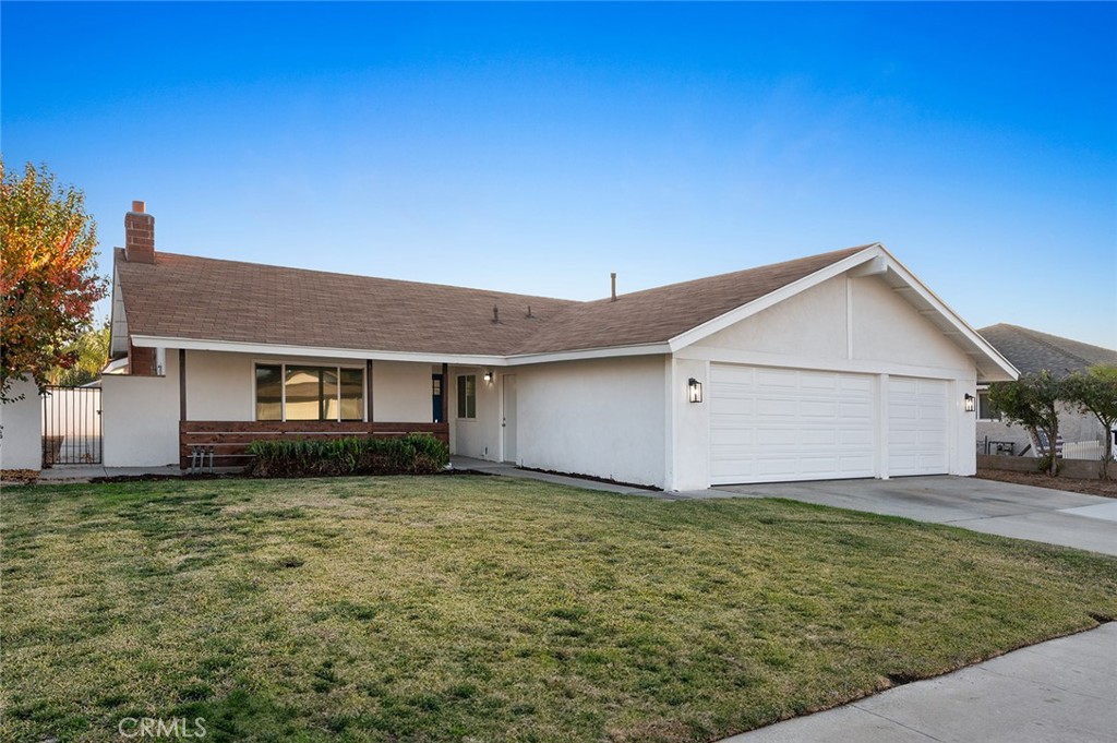 24461 Tierra De Oro Street