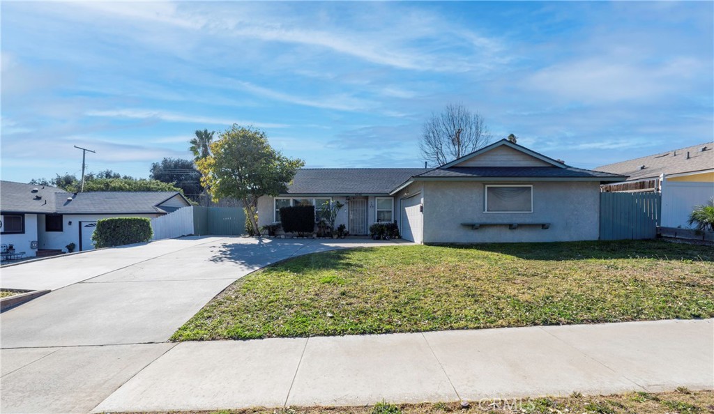 4546 Toyon Road
