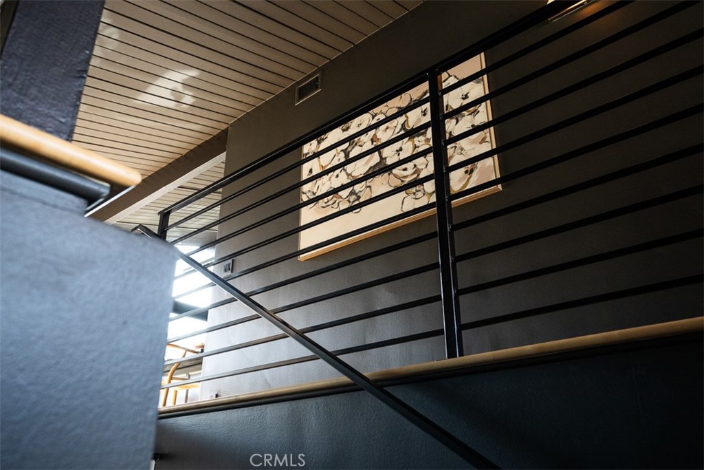 1420 Crestview Avenue