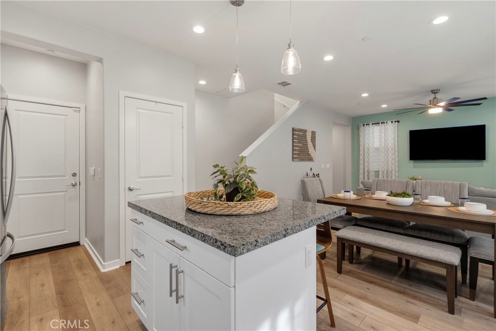 13827 Farmhouse Avenue