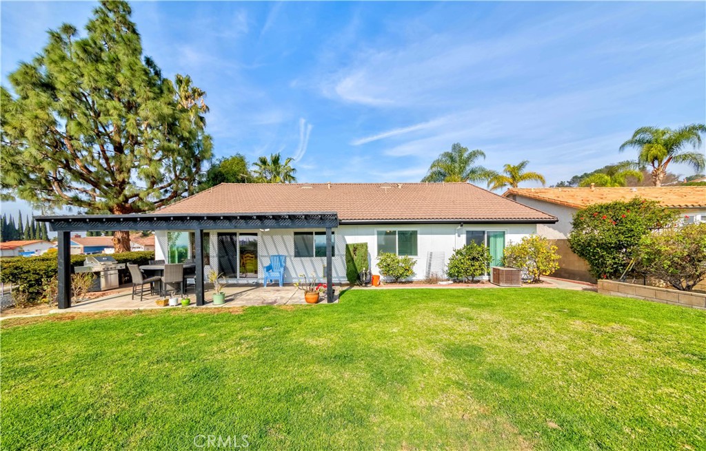 2108 E Orangeview Lane