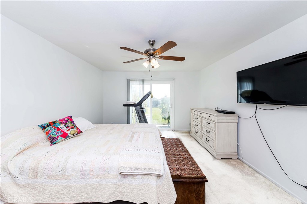 2108 E Orangeview Lane