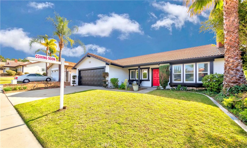 2108 E Orangeview Lane