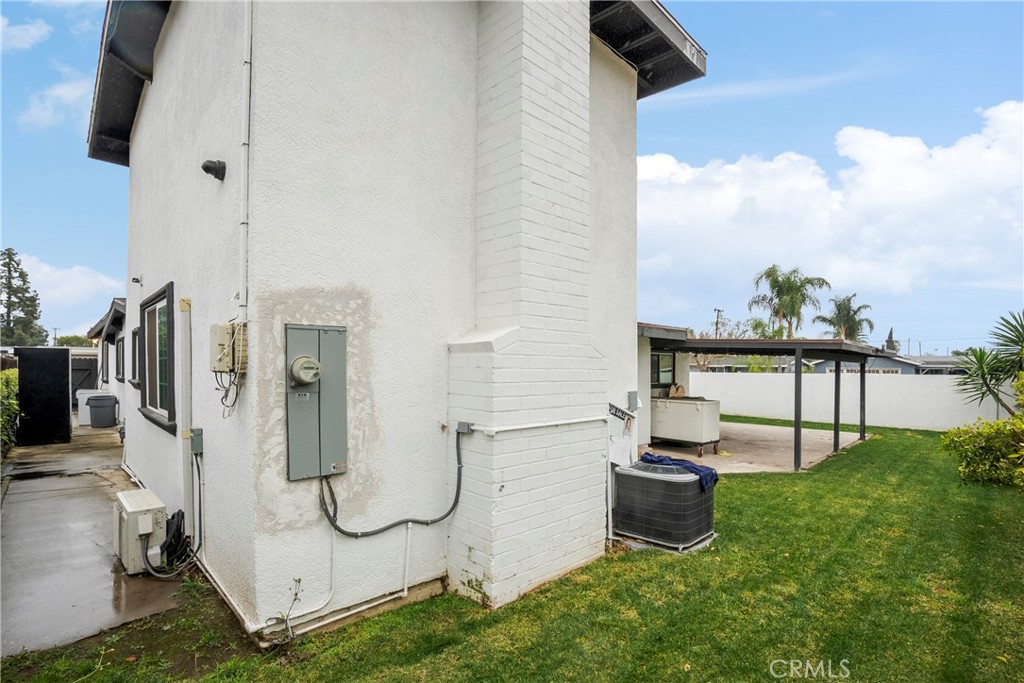 4903 N Enid Avenue
