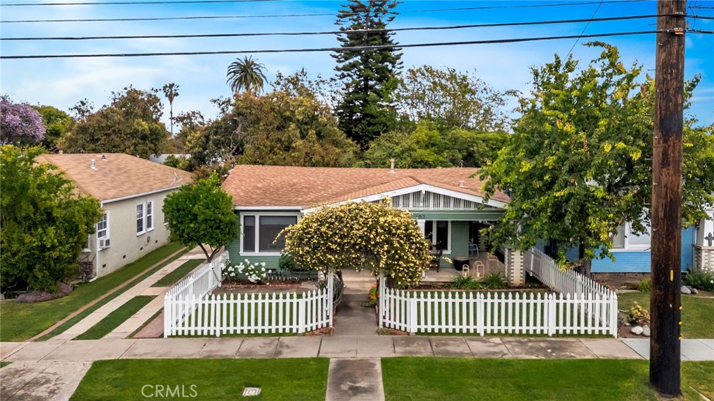 165 S Batavia Street