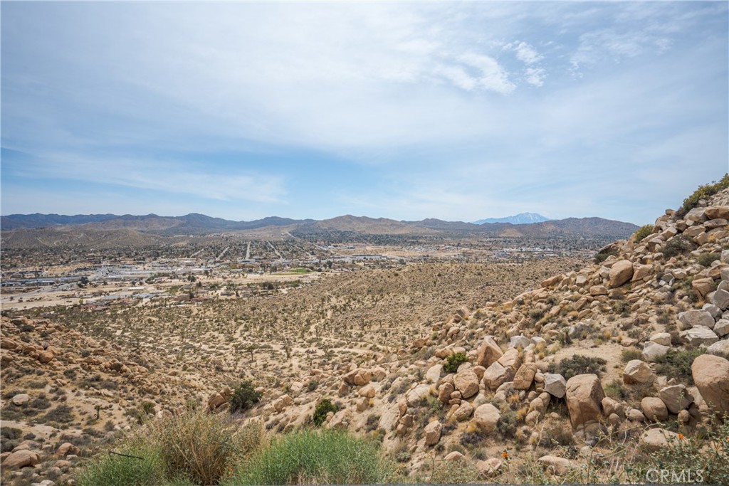 57093 Monticello Court