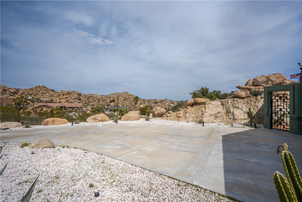 57093 Monticello Court