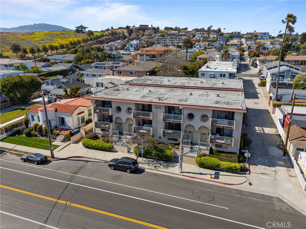 676 Shepard Street 6