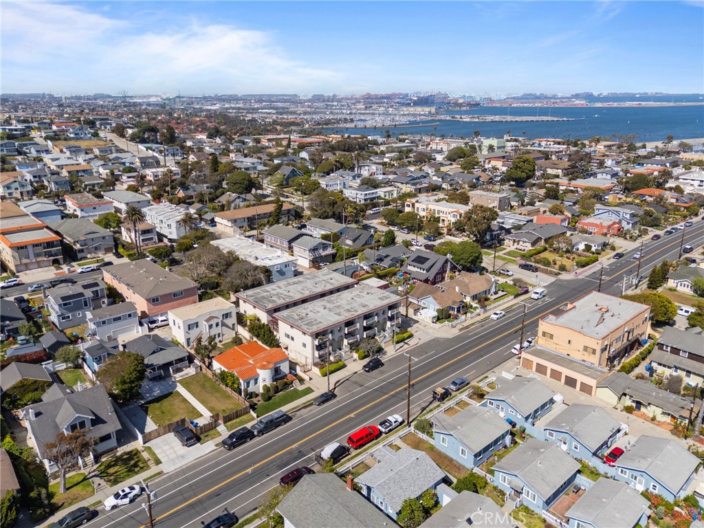 676 Shepard Street 6