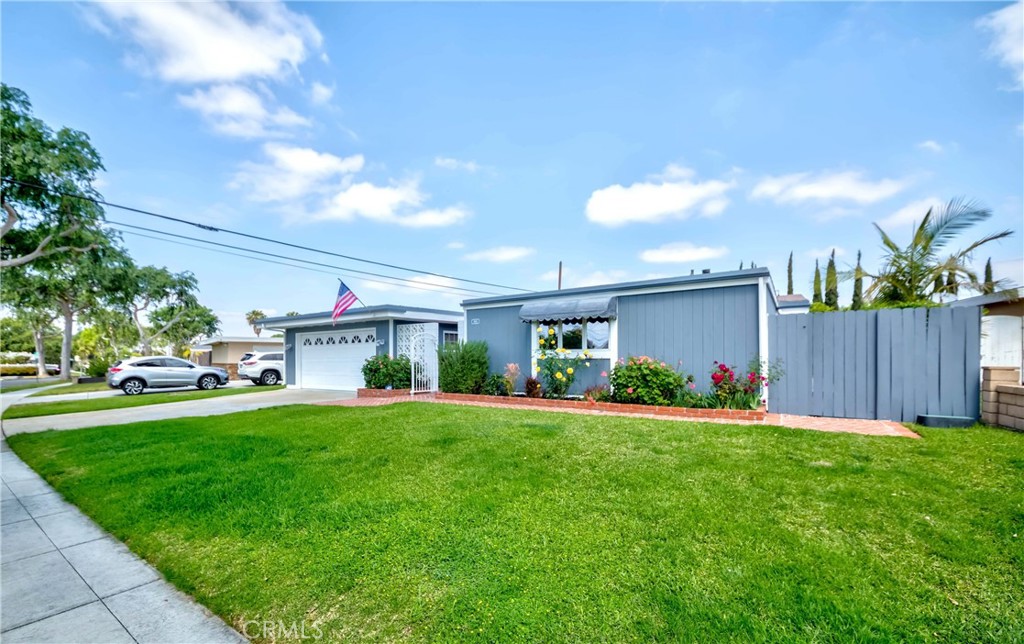 1901 Victoria Drive