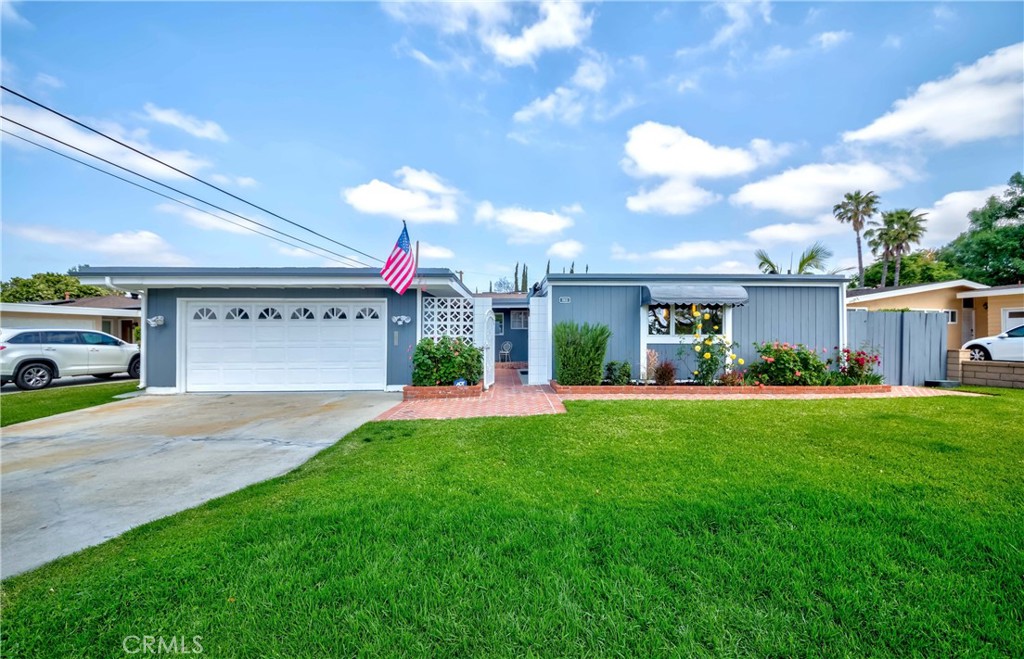 1901 Victoria Drive
