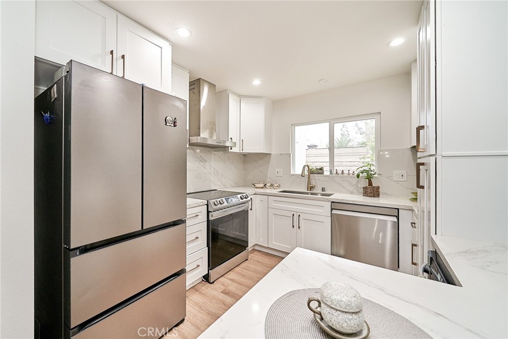 3004 Via Buena Vista C