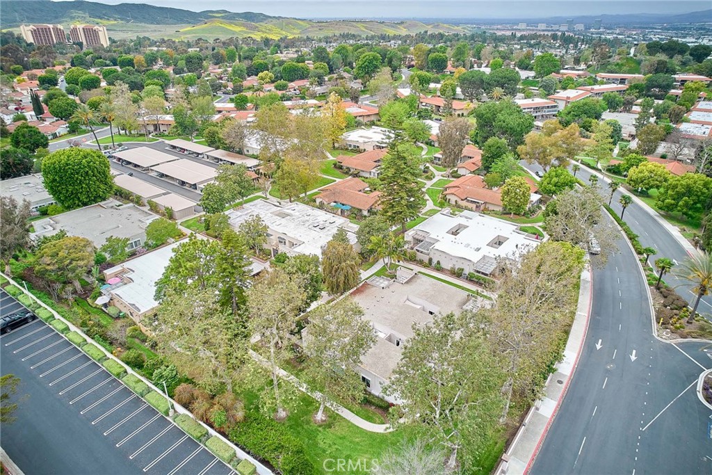 3004 Via Buena Vista C