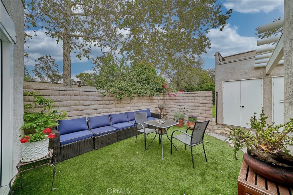 3004 Via Buena Vista C