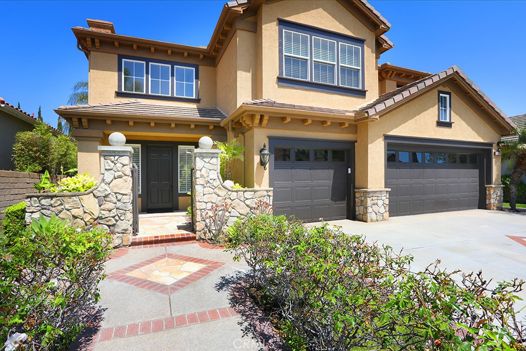 1019 N Sonora Circle