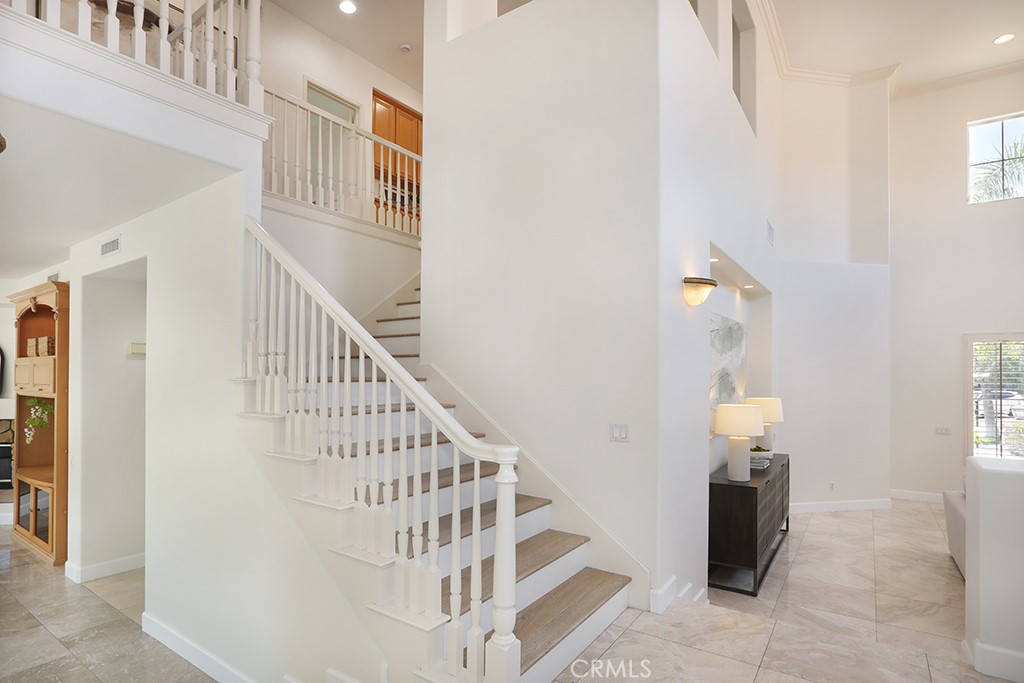 1019 N Sonora Circle