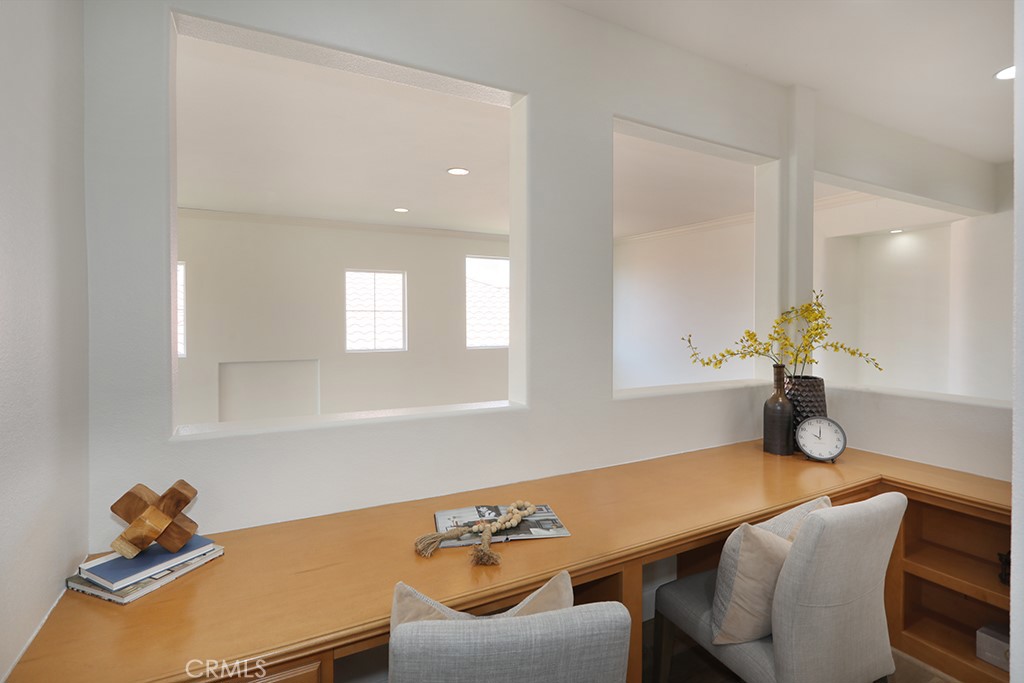 1019 N Sonora Circle