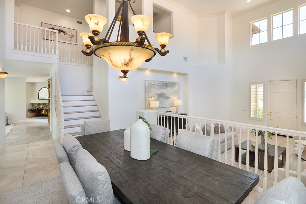 1019 N Sonora Circle