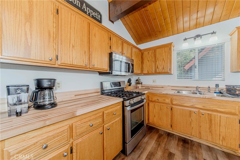 828 Fern Drive