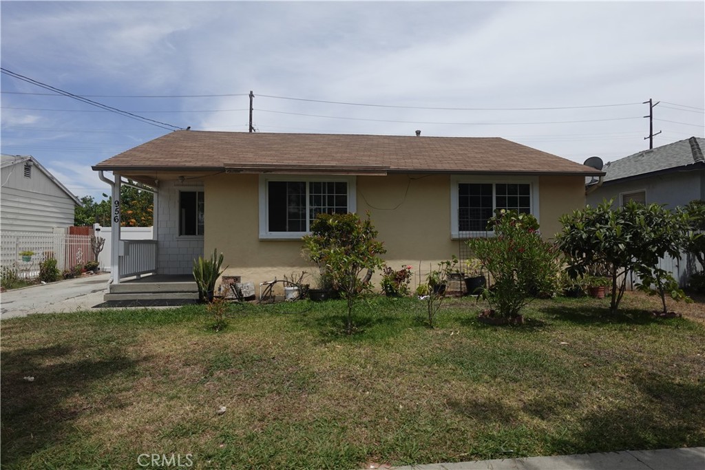 956 S Philadelphia Street