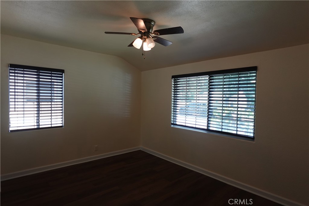 956 S Philadelphia Street