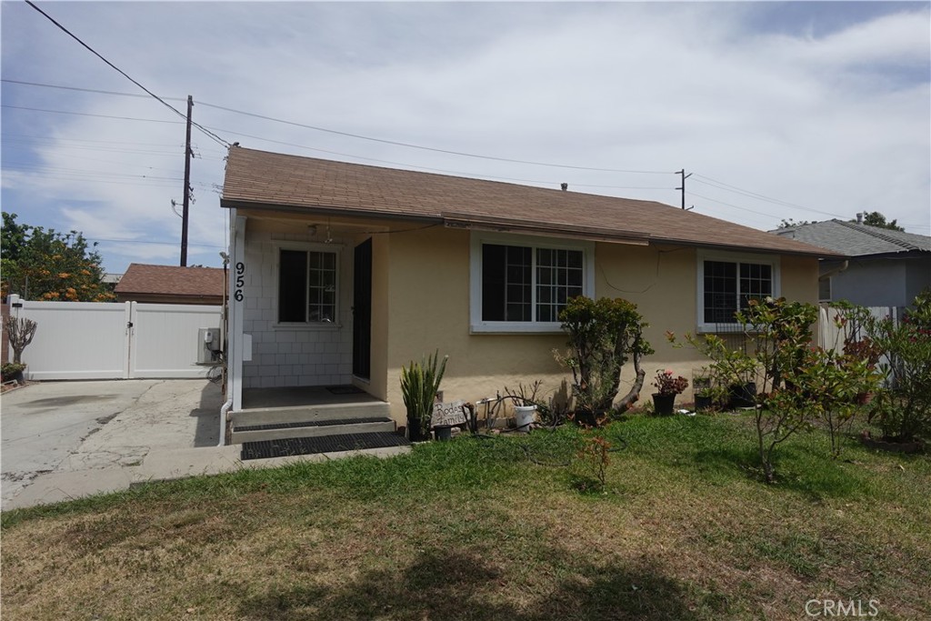 956 S Philadelphia Street