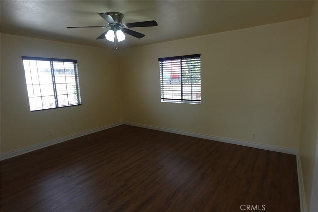 956 S Philadelphia Street