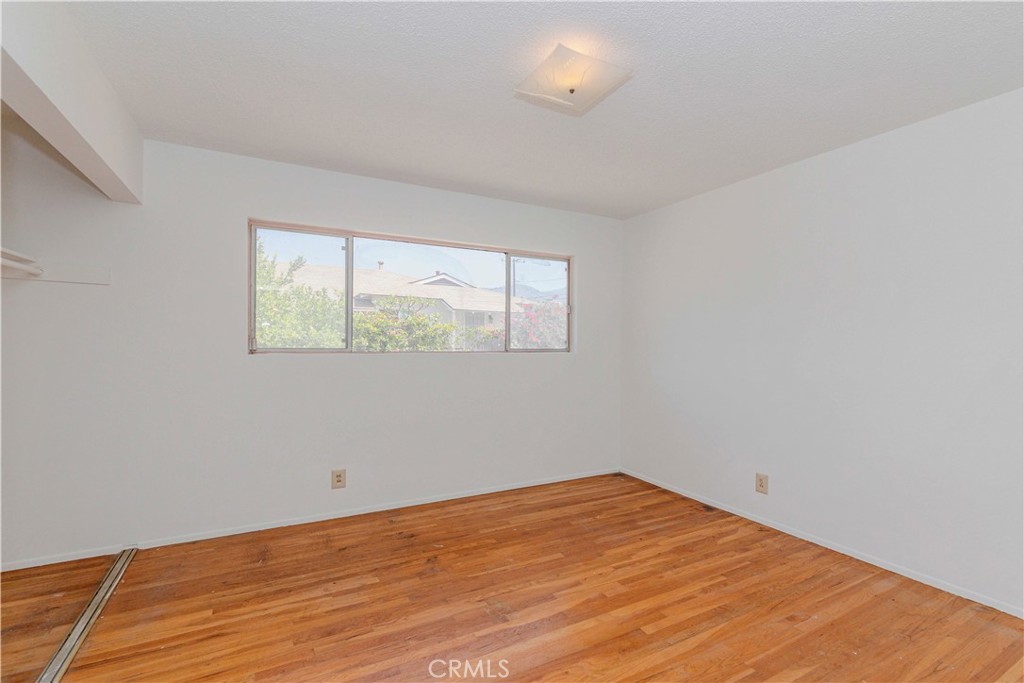 414 N Alameda Avenue