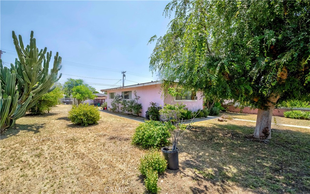 414 N Alameda Avenue
