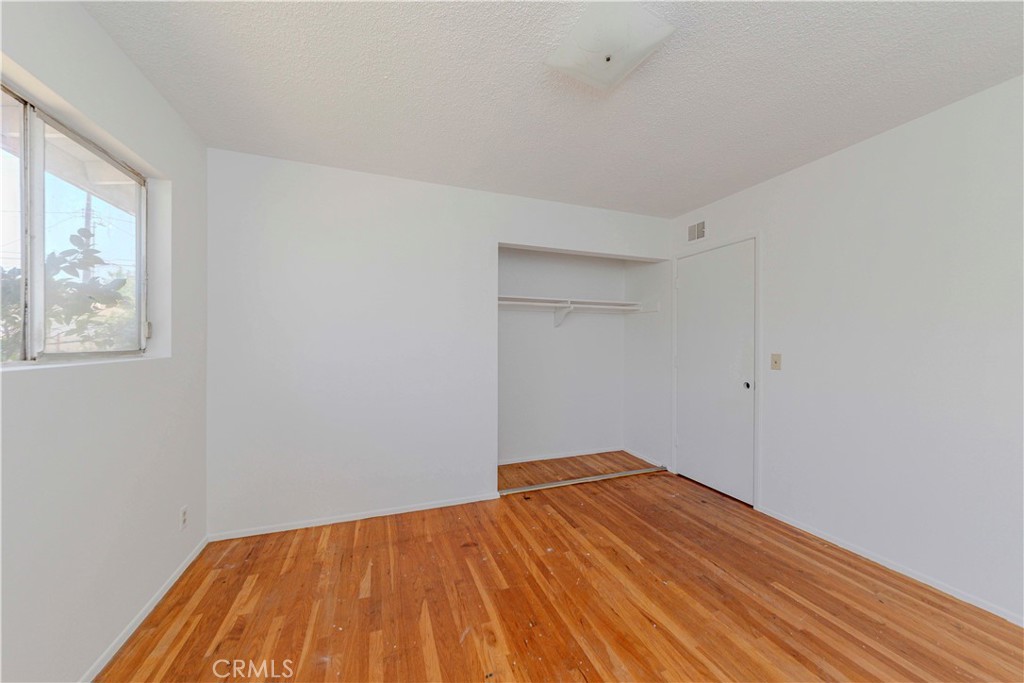 414 N Alameda Avenue