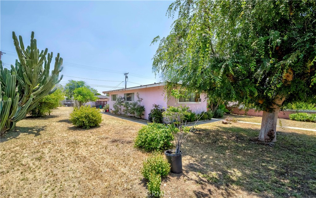 414 N Alameda Avenue