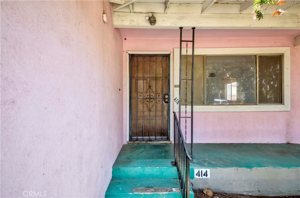 414 N Alameda Avenue