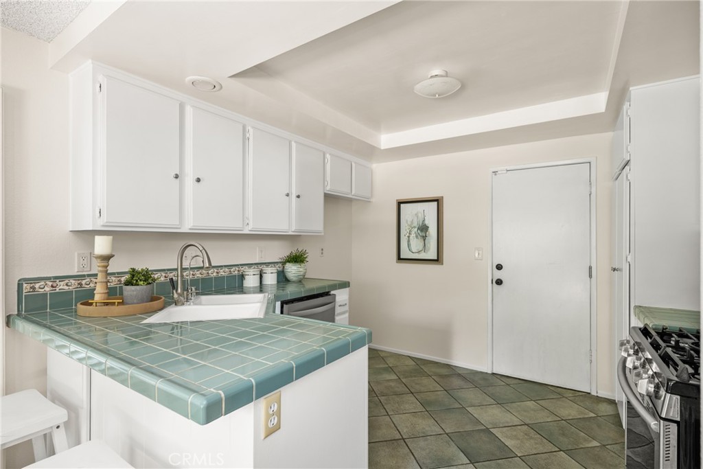 630 W Palm Avenue 54