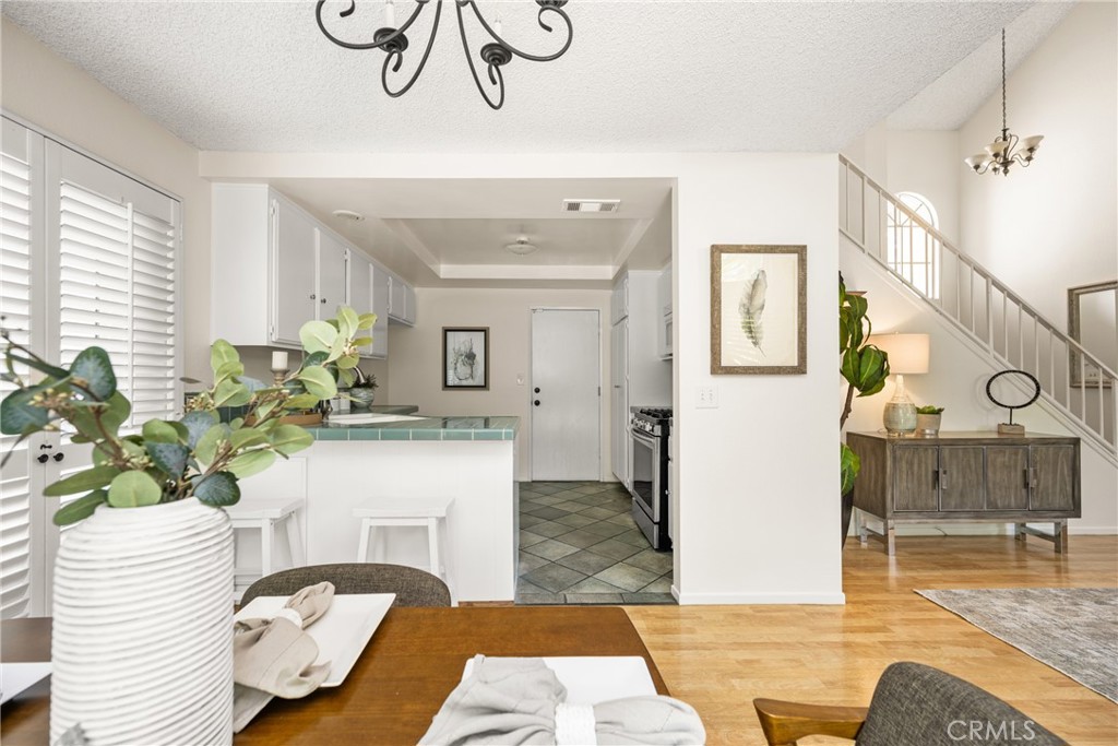 630 W Palm Avenue 54