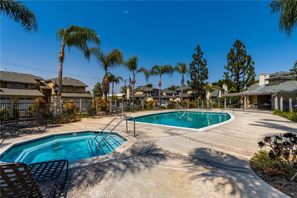 630 W Palm Avenue 54