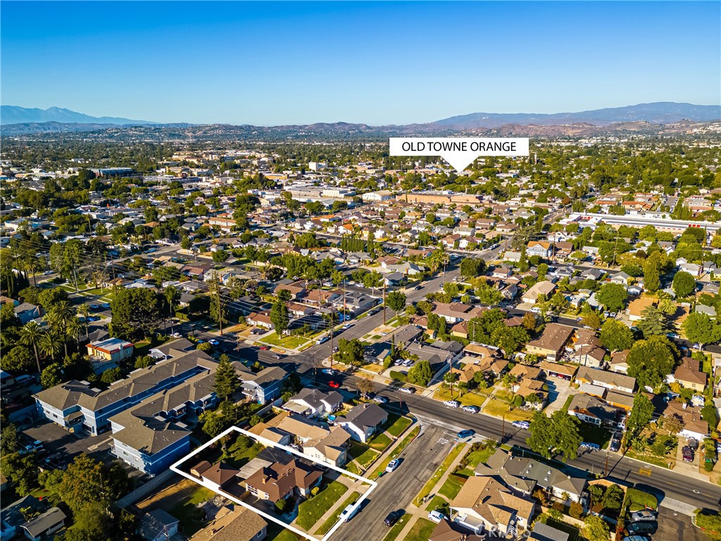 917 W Palmyra Avenue