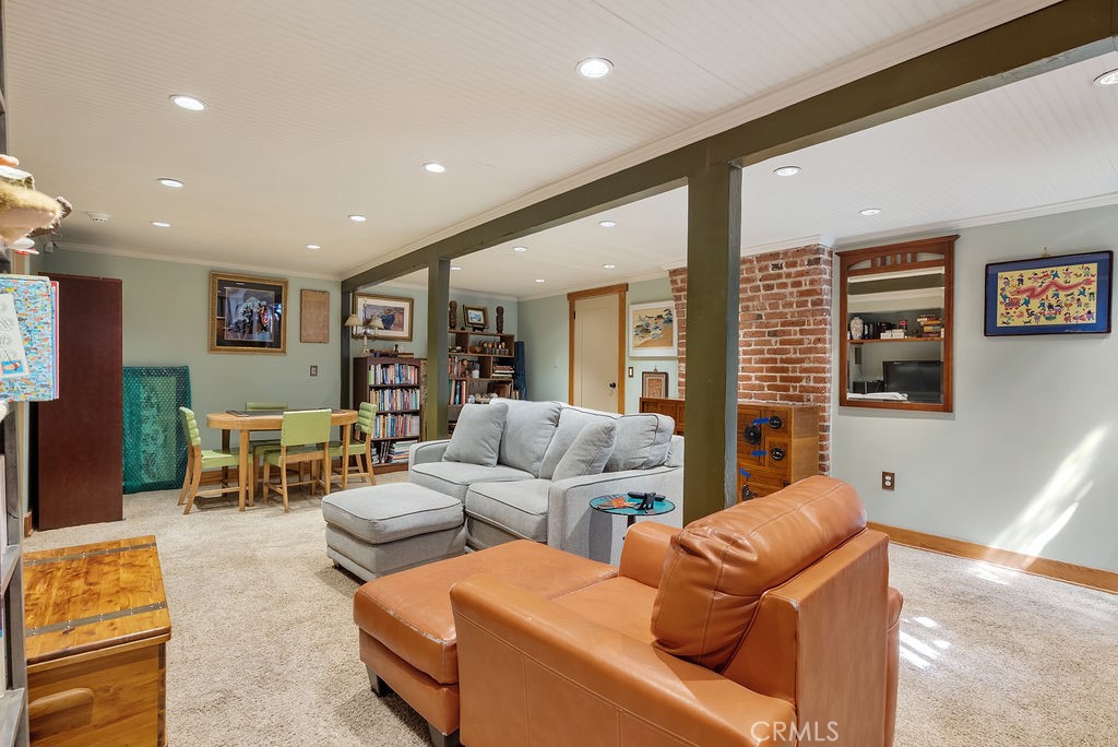 4431 Dunsmore Avenue
