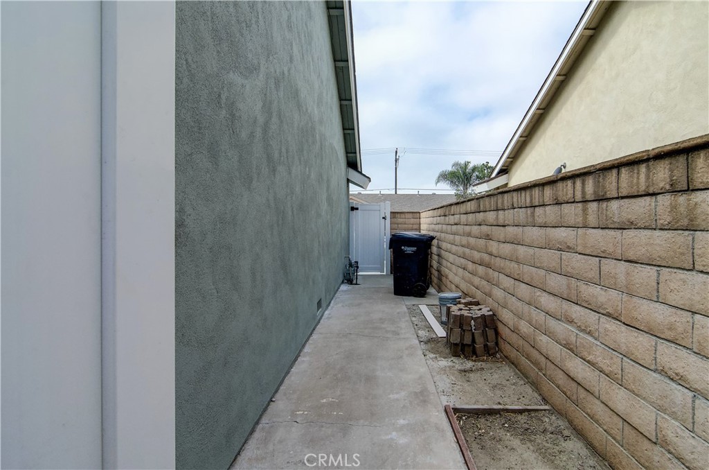 9811 Fair Tide Circle