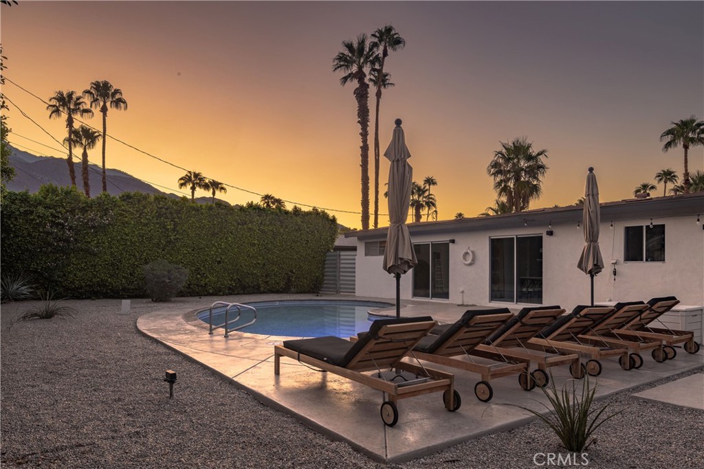 2079 2079 Paseo Roseta