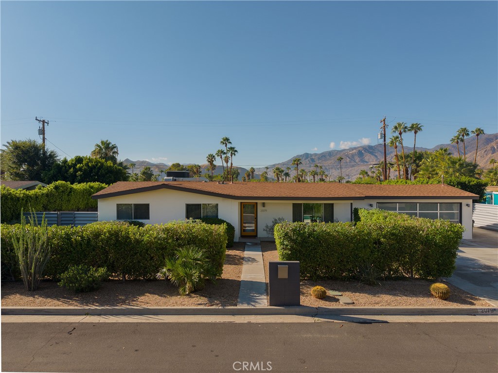 2079 2079 Paseo Roseta