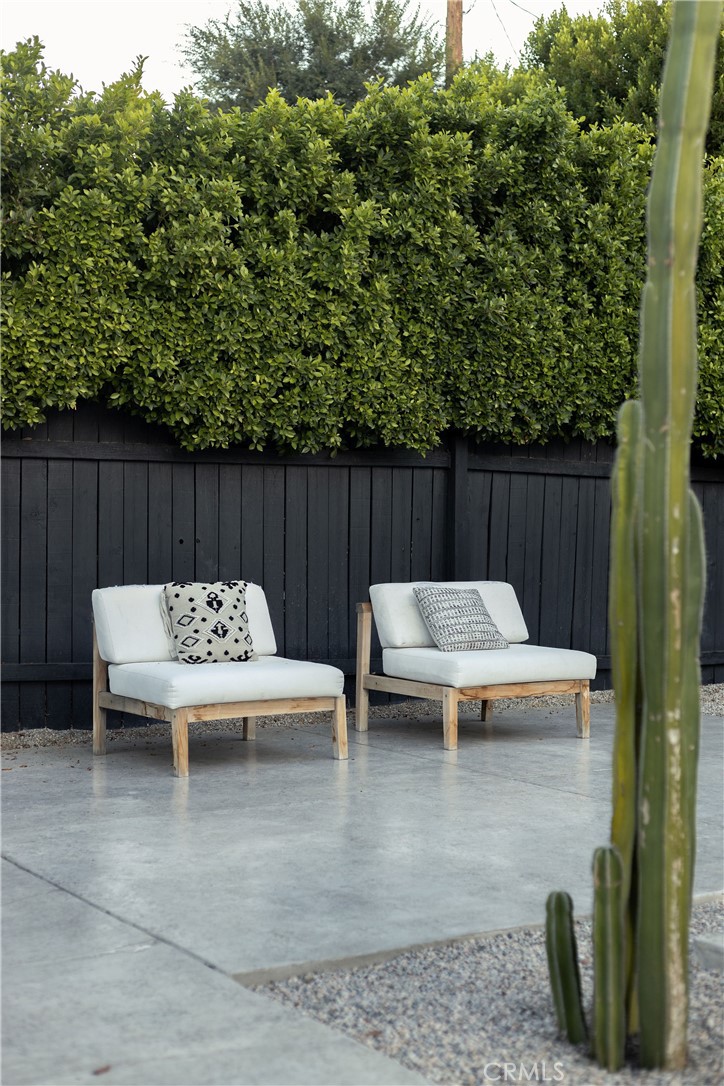 2079 2079 Paseo Roseta