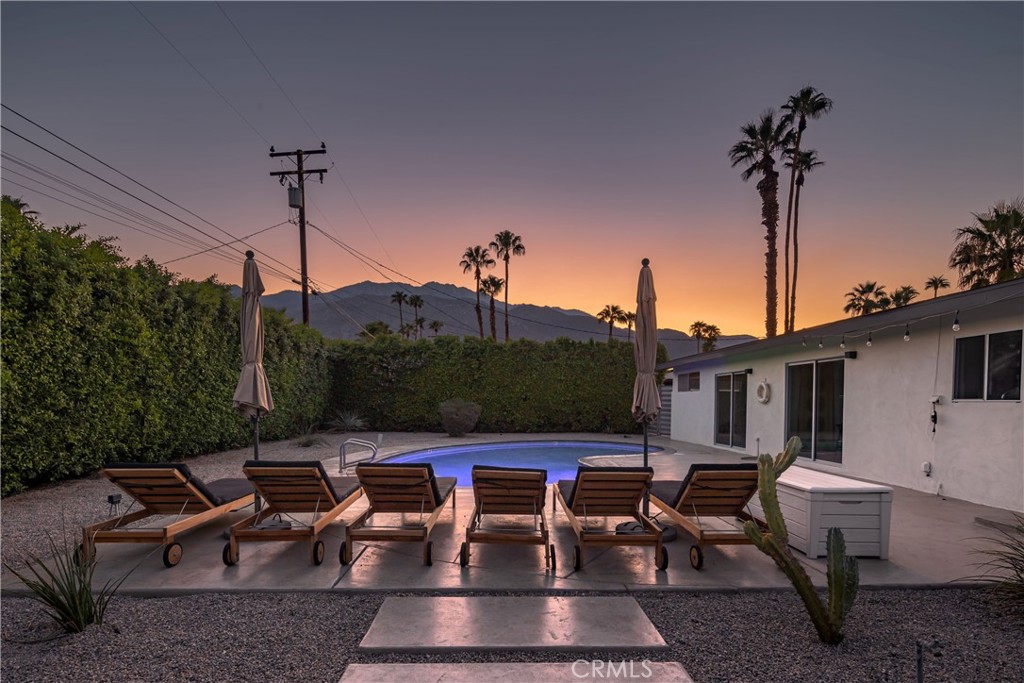 2079 2079 Paseo Roseta